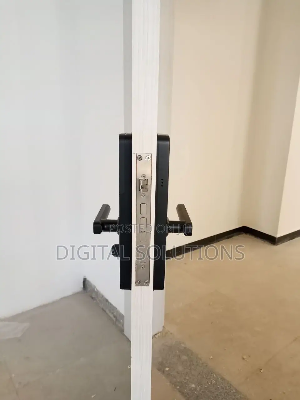 Digital Smart Lock System With Elegant Design and Powerful Security