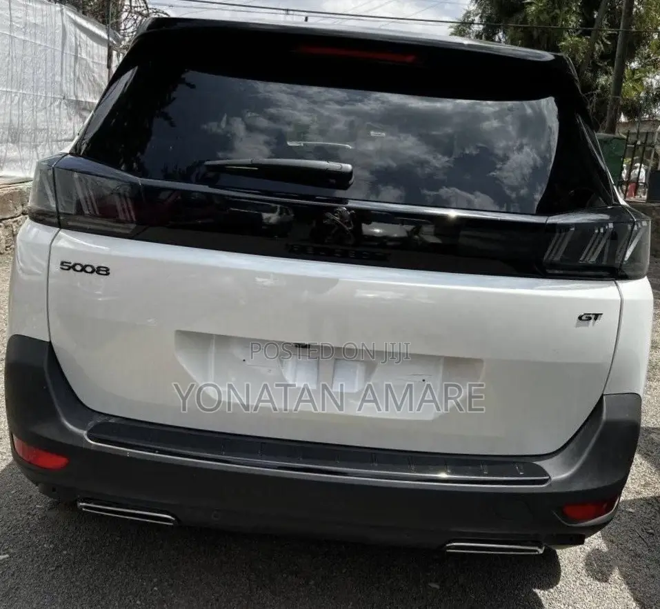 New Peugeot 5008 2023 White