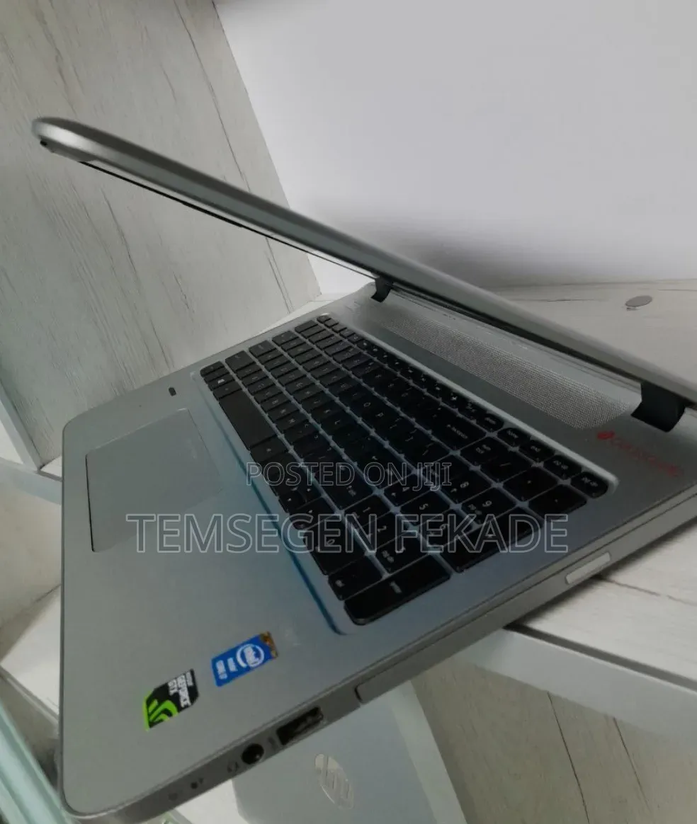 New Laptop HP Envy 15 8GB Intel Core i7 SSD 512GB