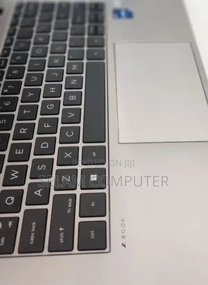 New Laptop HP ZBook Studio 16GB Intel Core i7 SSD 512GB