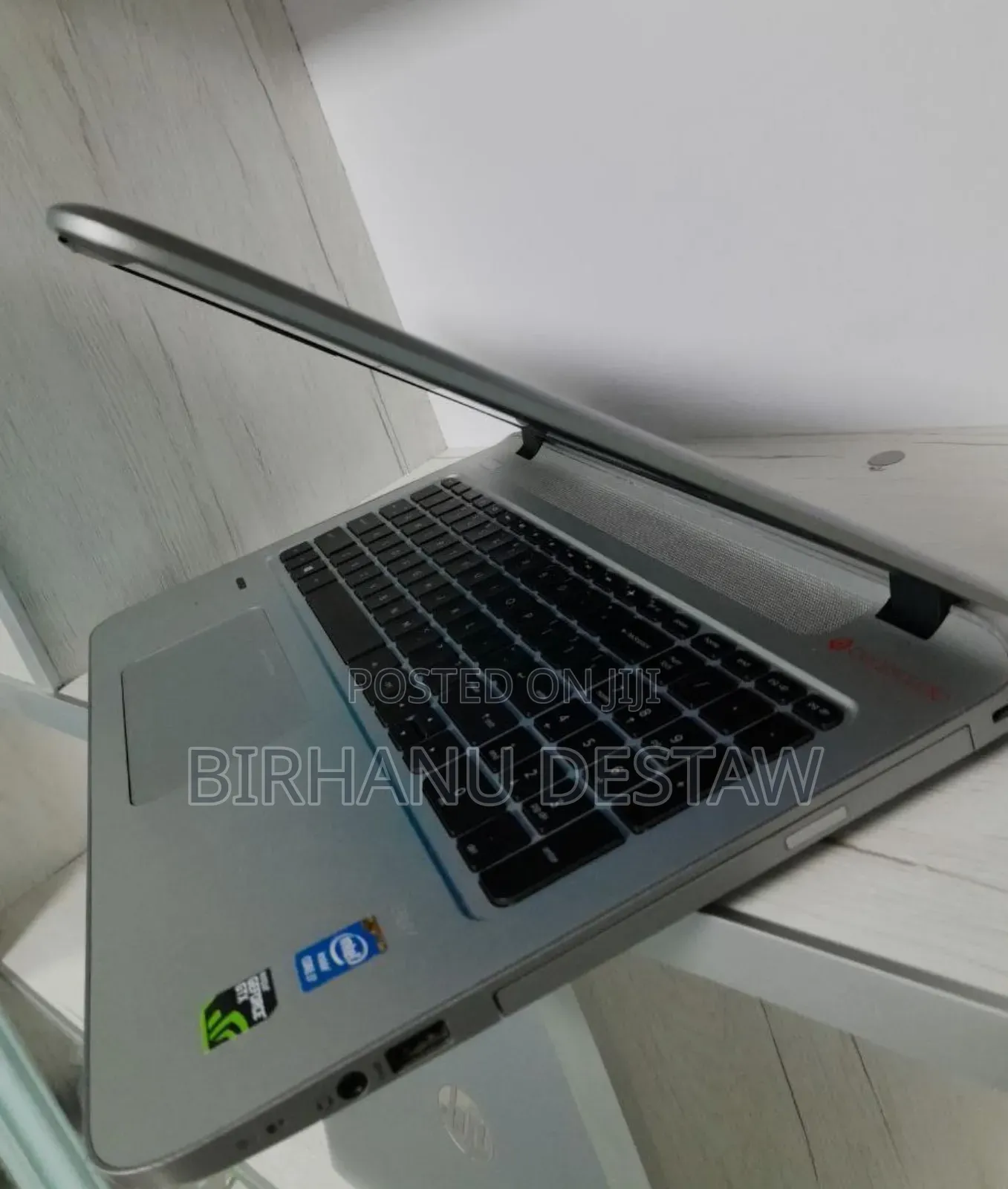 New Laptop HP 8GB Intel Core i7 SSD 512GB