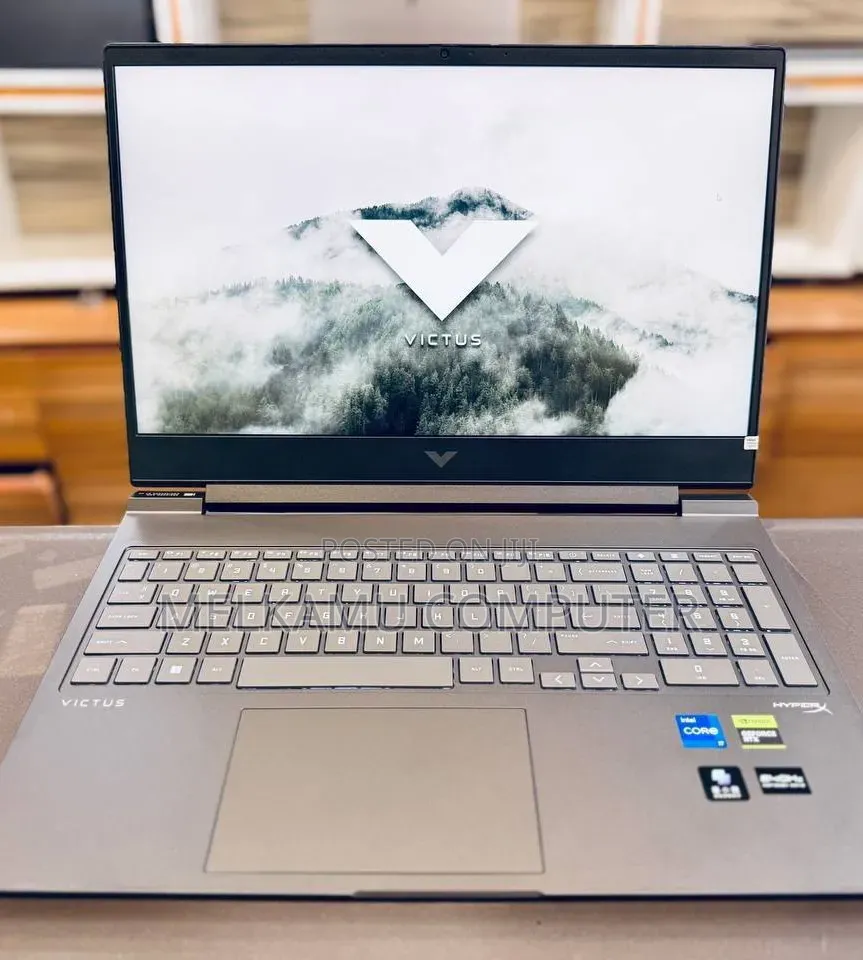 New Laptop HP Victus 16 16GB Intel Core i7 SSD 1T