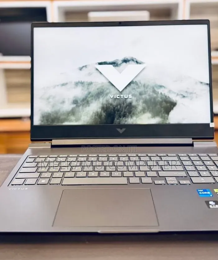 New Laptop HP Victus 16 16GB Intel Core i7 SSD 1T