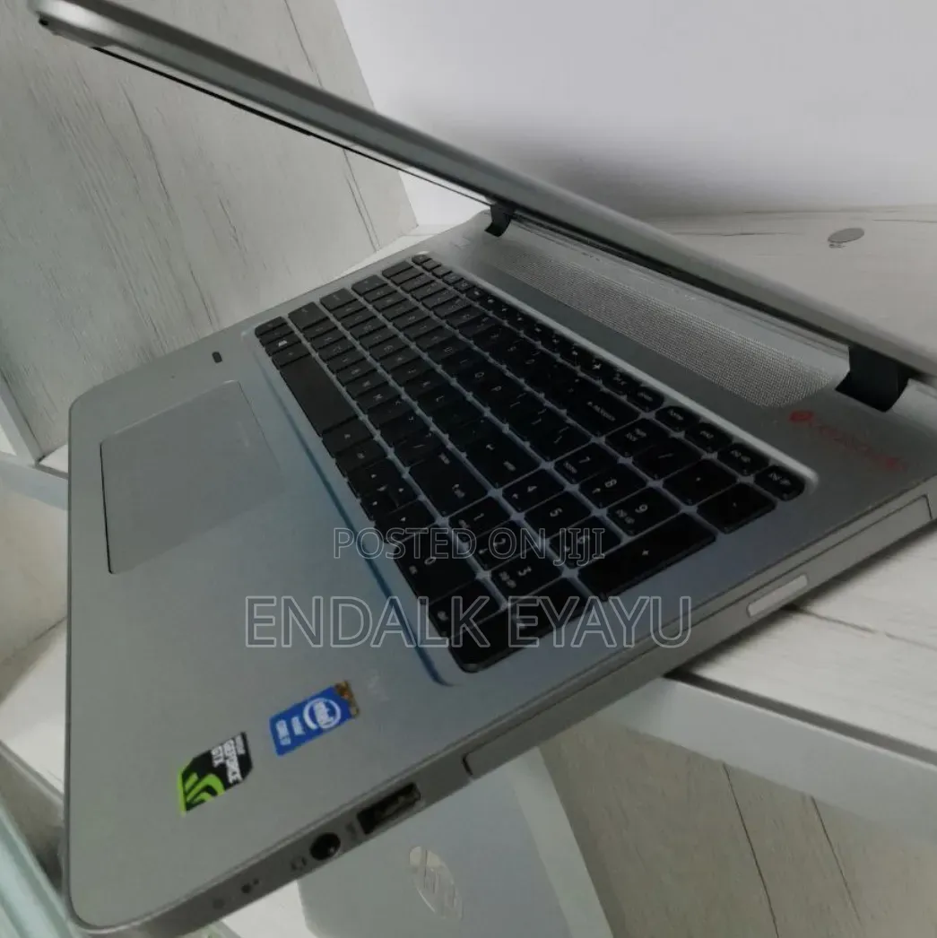 New Laptop HP 8GB Intel Core i7 SSD 512GB