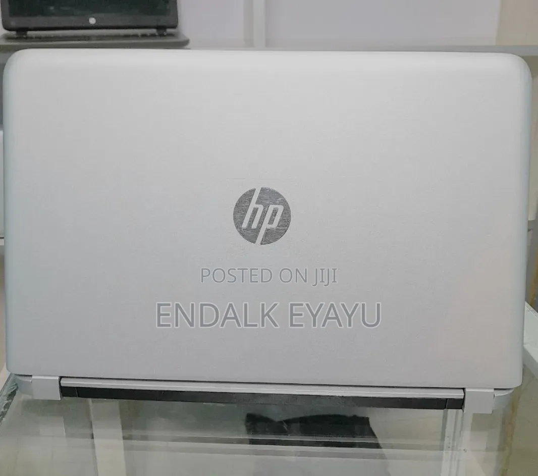 New Laptop HP 8GB Intel Core i7 SSD 512GB