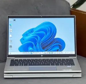 New Laptop HP EliteBook 830 G8 16GB Intel Core i7 SSD 512GB