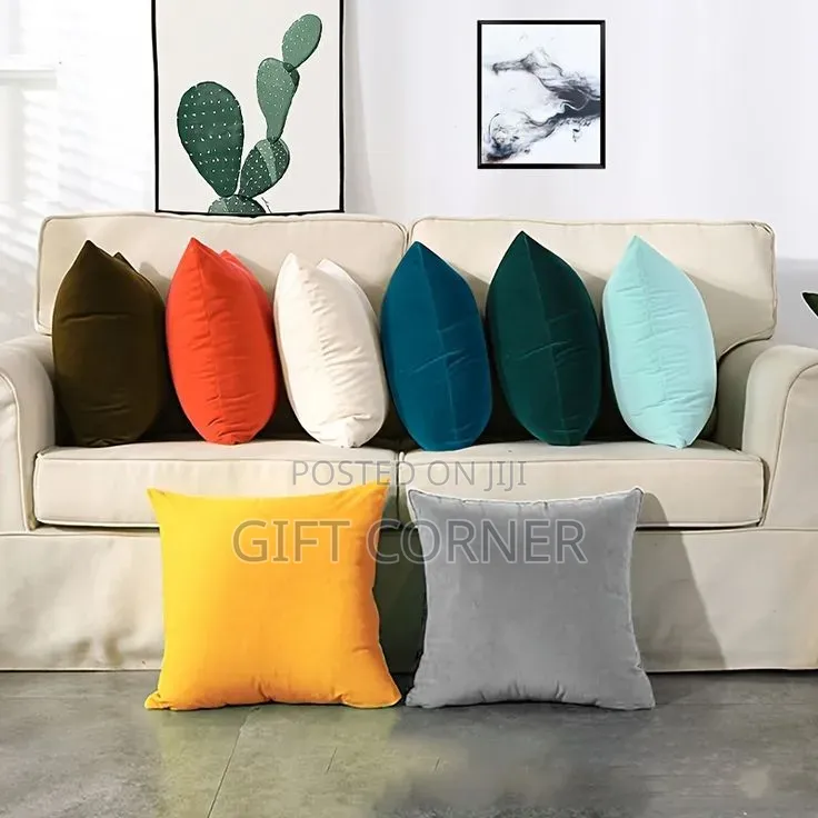 Colorful Sofa Pillow Set 45x45cm Size