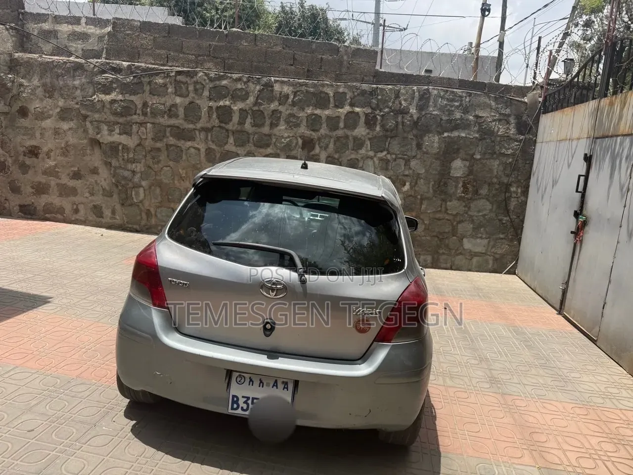 Toyota Yaris 2010 Silver