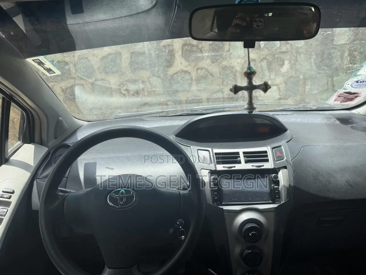 Toyota Yaris 2010 Silver