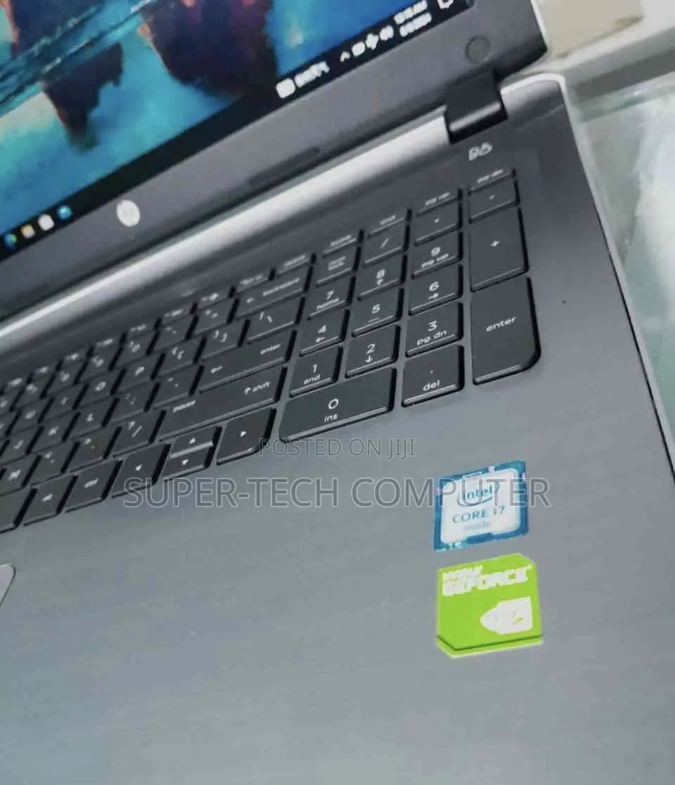 New Laptop HP Envy 15 8GB Intel Core i7 SSD 512GB