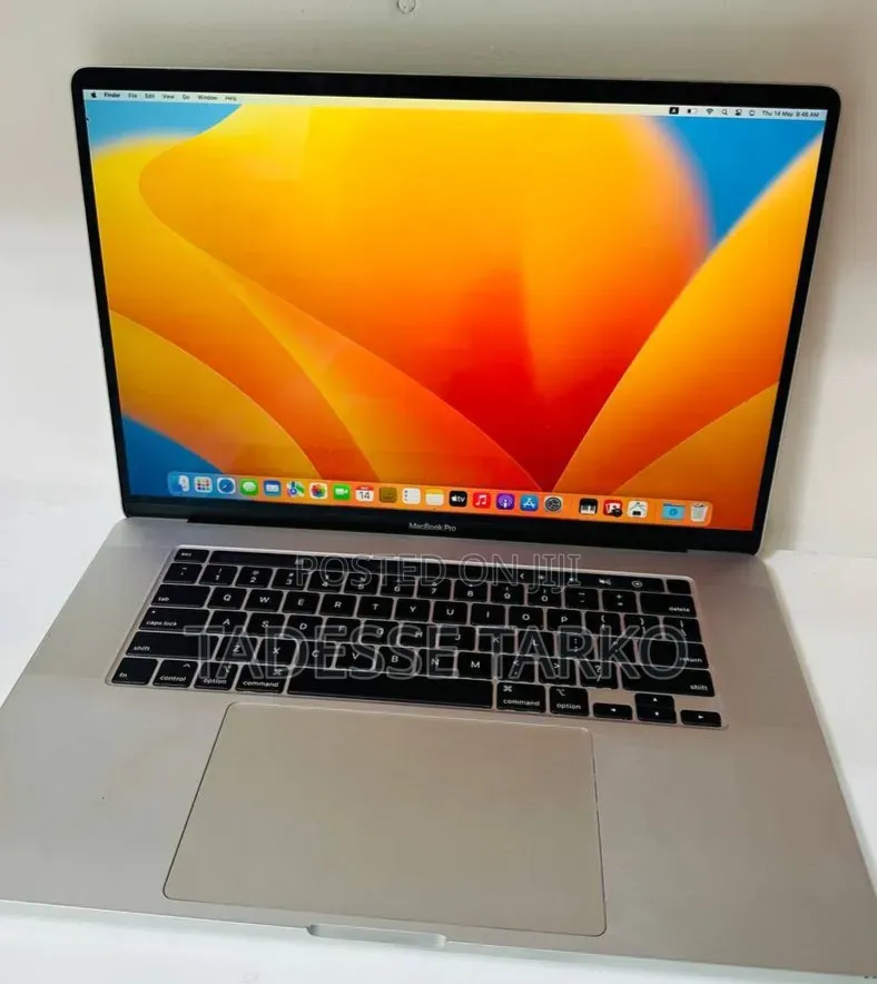 New Laptop Apple MacBook Pro 2019 16GB Intel Core i9 SSD 1T