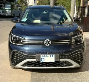 Volkswagen ID.6 2022 Gray