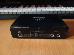 Behringer U-Phoria Umc22