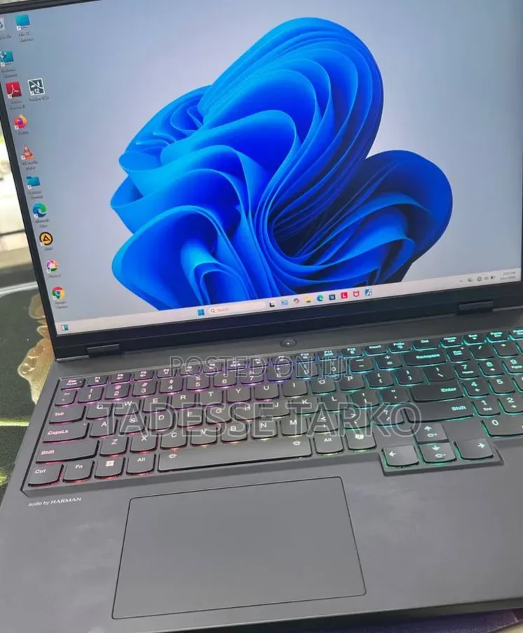 New Laptop Lenovo Legion Pro 7 32GB Intel Core i9 SSD 1T