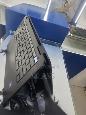 New Laptop HP OmniBook Ultra Flip 14" 16GB Intel Core Ultra 7 SSD 1T