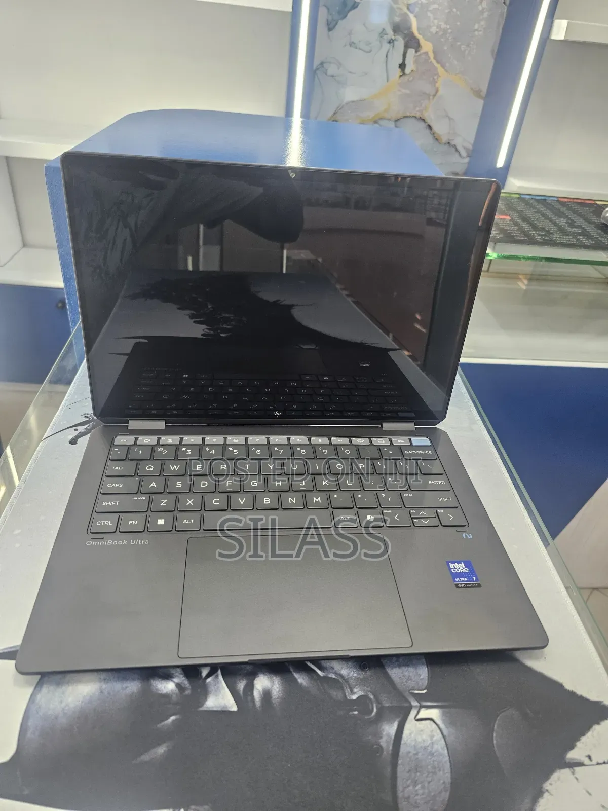 New Laptop HP OmniBook Ultra Flip 14" 16GB Intel Core Ultra 7 SSD 1T