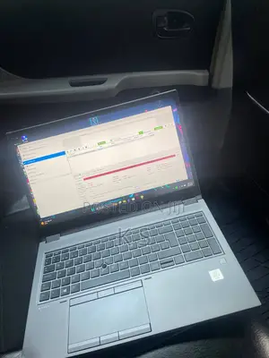 New Laptop HP G71T 16GB Intel Core i9 SSD 1T