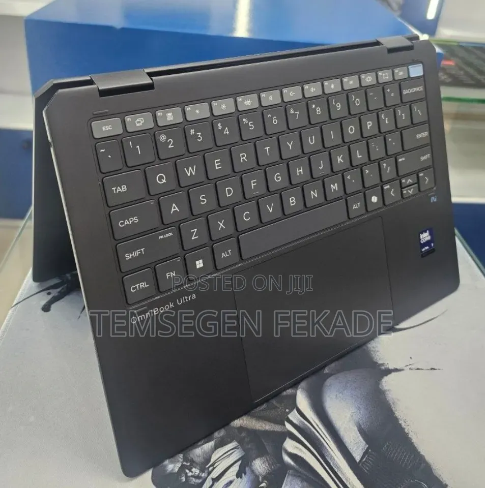 New Laptop HP OmniBook Ultra Flip 14" 16GB Intel Core Ultra 7 SSD 1T
