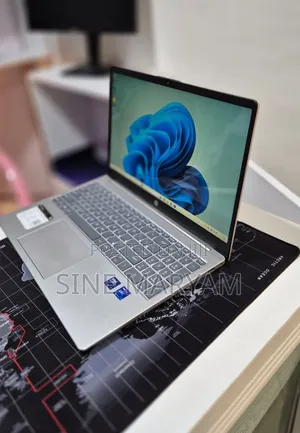 New Laptop HP OmniBook Ultra Flip 14" 16GB Intel Core Ultra 7 SSD 512GB