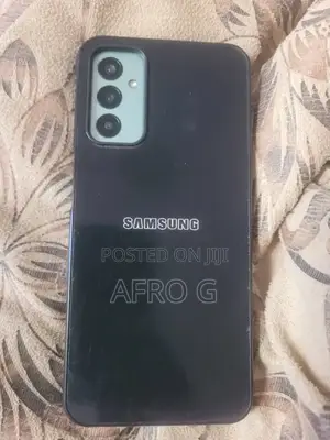 Samsung Galaxy M13 64 GB Green
