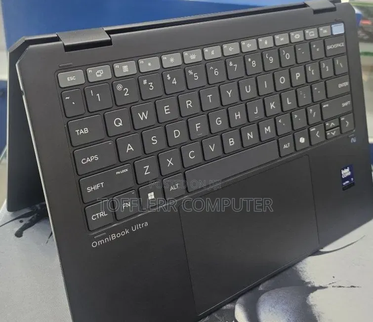 New Laptop HP OmniBook 7 14" 16GB Intel Core Ultra 7 SSD 1T