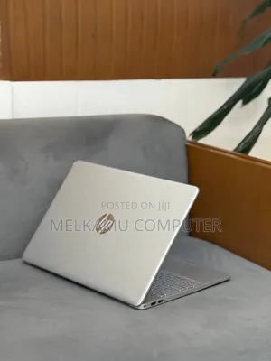 New Laptop HP Stream Notebook 8GB Intel Core i7 SSD 512GB
