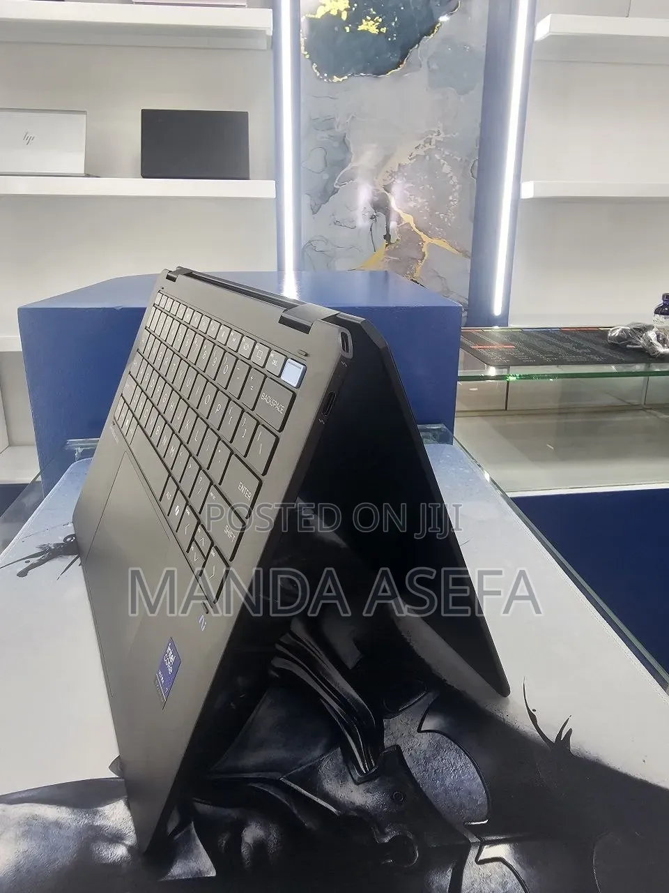 New Laptop HP OmniBook Ultra Flip 14" 16GB Intel Core Ultra 7 SSD 1T