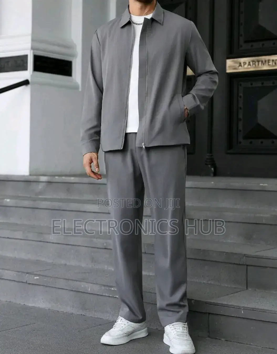 Manfinity Homme Men's Casual Grey Solid Color Zip-Up Jacket and Pants
