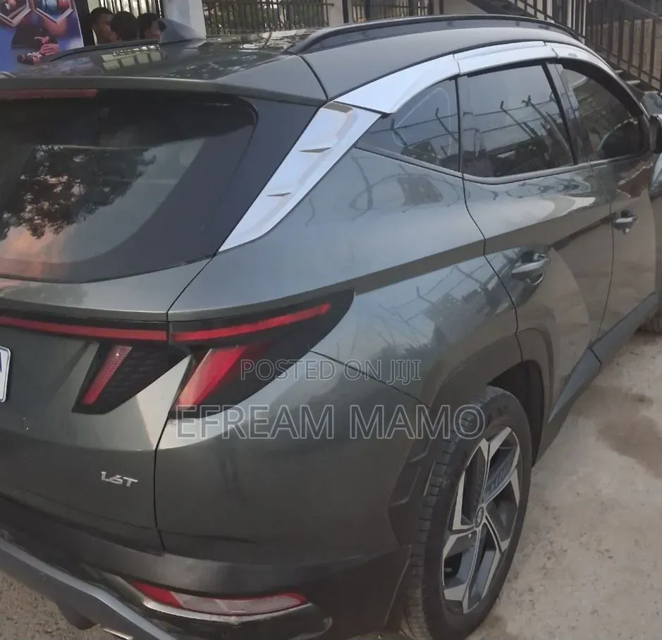 Hyundai Tucson 2022 Gray