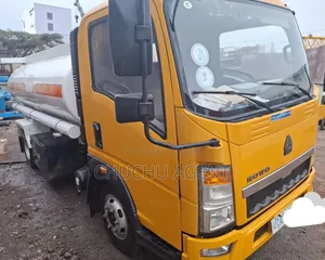 Fuel Truck Diesel 2016 Howo