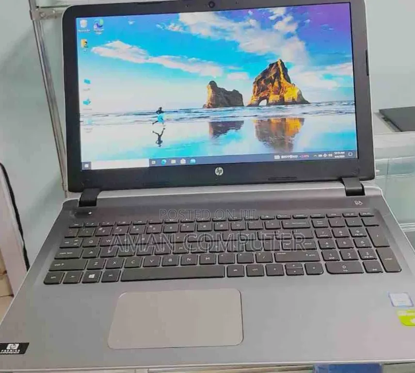 New Laptop HP Envy X360 8GB Intel Core i7 SSD 512GB