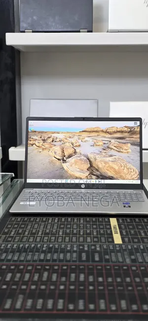 New Laptop HP Stream Notebook 16GB Intel Core i7 SSD 1T