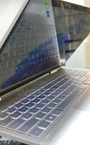 New Laptop HP Envy X360 16GB Intel Core i5 SSD 512GB