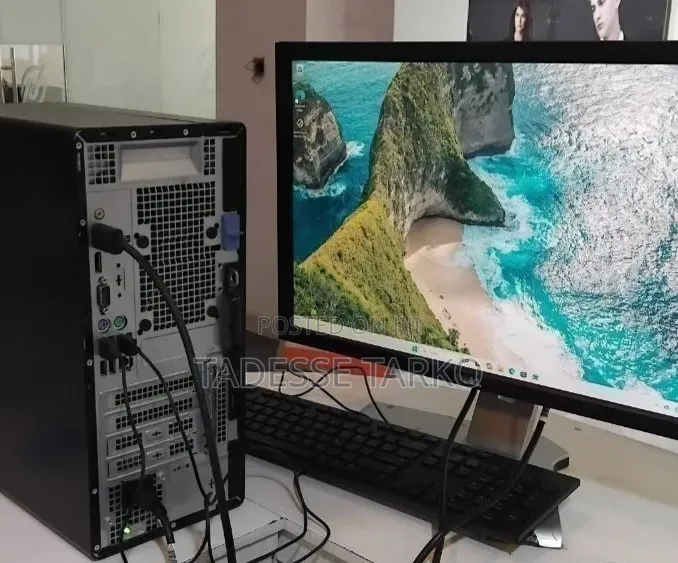 New Desktop Computer Dell Optiplex 7090 8GB Intel Core i7 HDD 1T