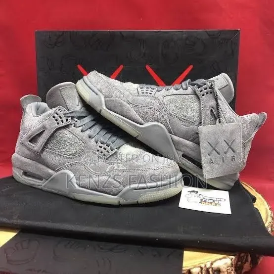 New Arrival- Nike Air Jordan 4 Retro X Kaws