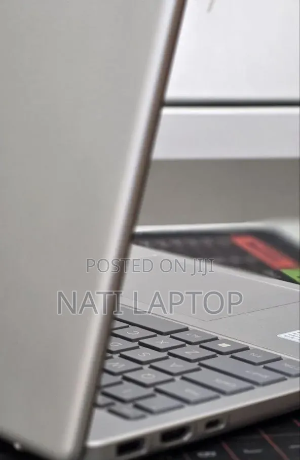 New Laptop HP Stream Notebook 16GB Intel Core i7 SSD 1T