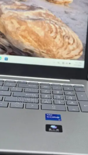 New Laptop HP Stream Notebook 16GB Intel Core i7 SSD 1T