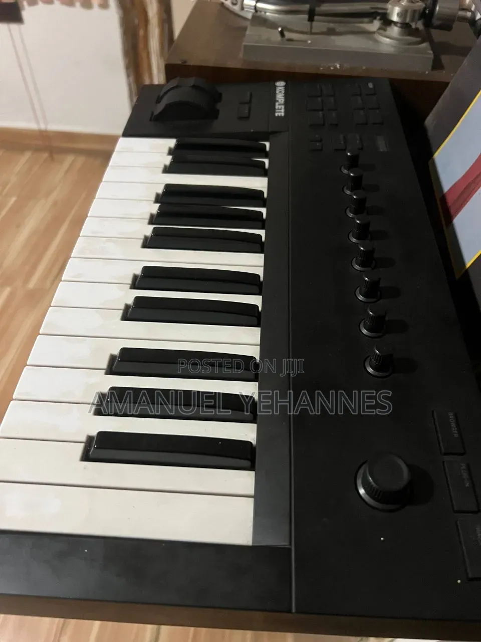 Komplete Control Midi Keyboard