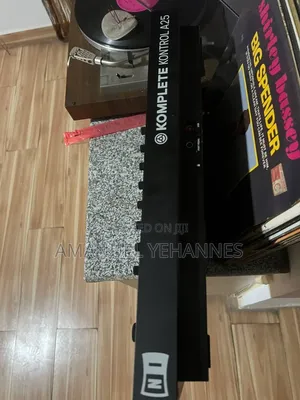 Komplete Control Midi Keyboard