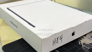 New Laptop Apple MacBook Air 2026 M5 13-inch 16GB Apple M5 SSD 512GB