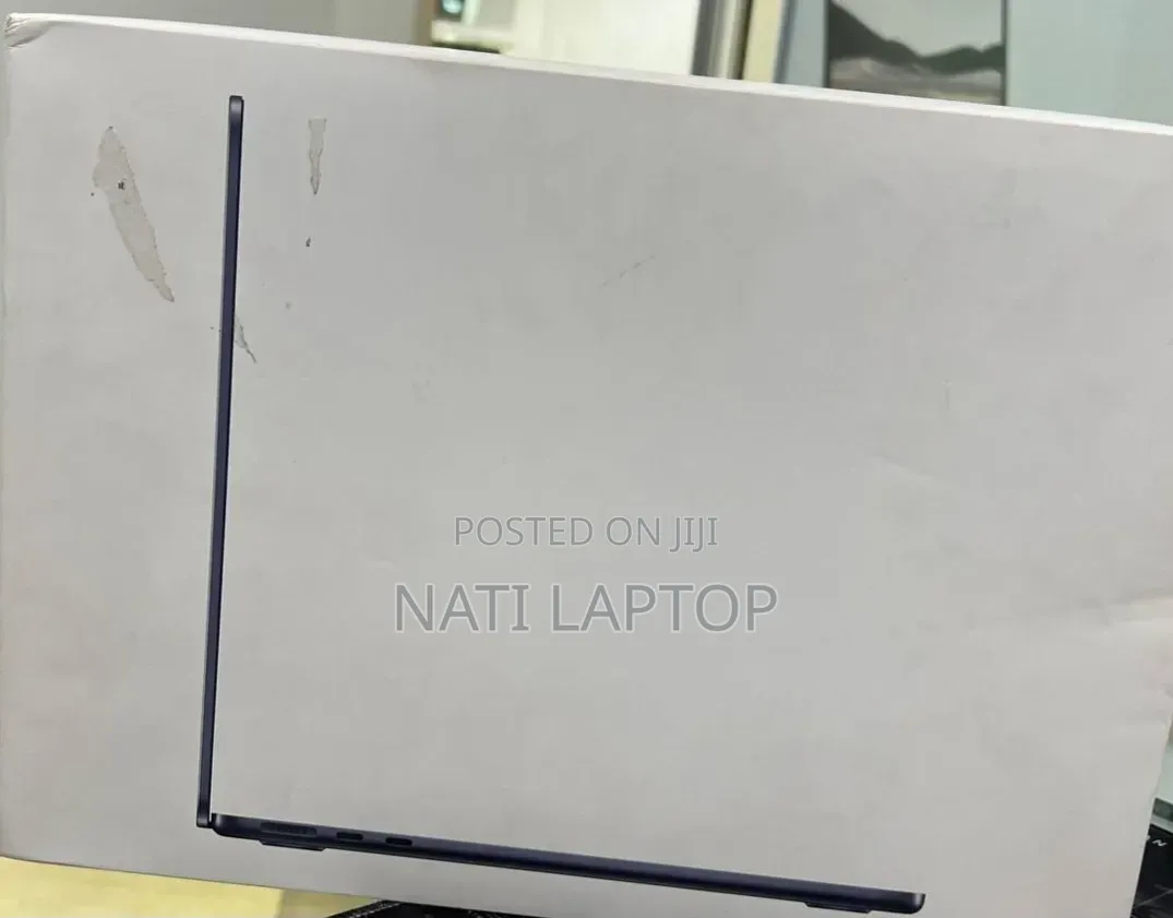 New Laptop Apple MacBook Air 2026 M5 13-inch 16GB Apple M5 SSD 512GB