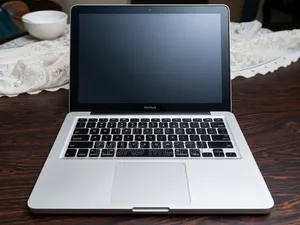 Laptop Apple MacBook 2008 2GB Intel Core 2 Duo HDD 250GB