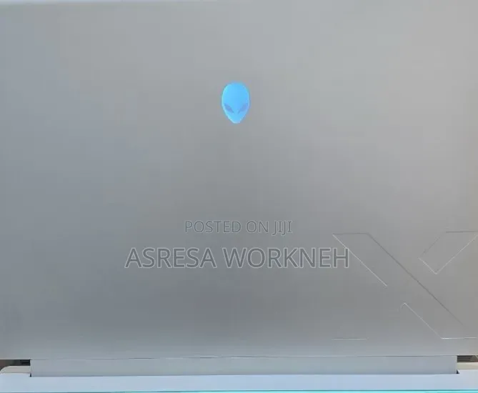 New Laptop Alienware X16 16GB Intel Core Ultra 7 SSD 1T