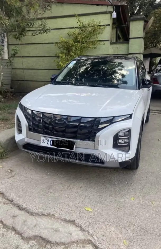 Hyundai Creta 2023 White