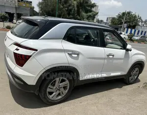Hyundai Creta 2023 White