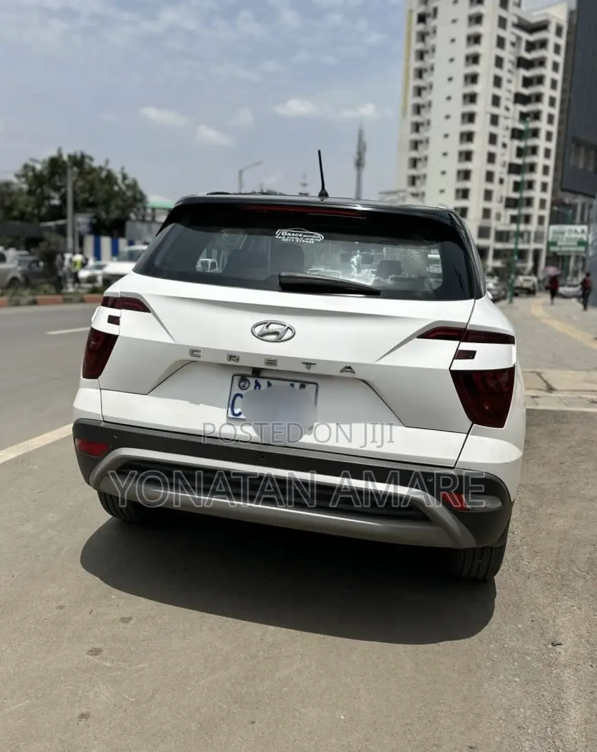 Hyundai Creta 2023 White