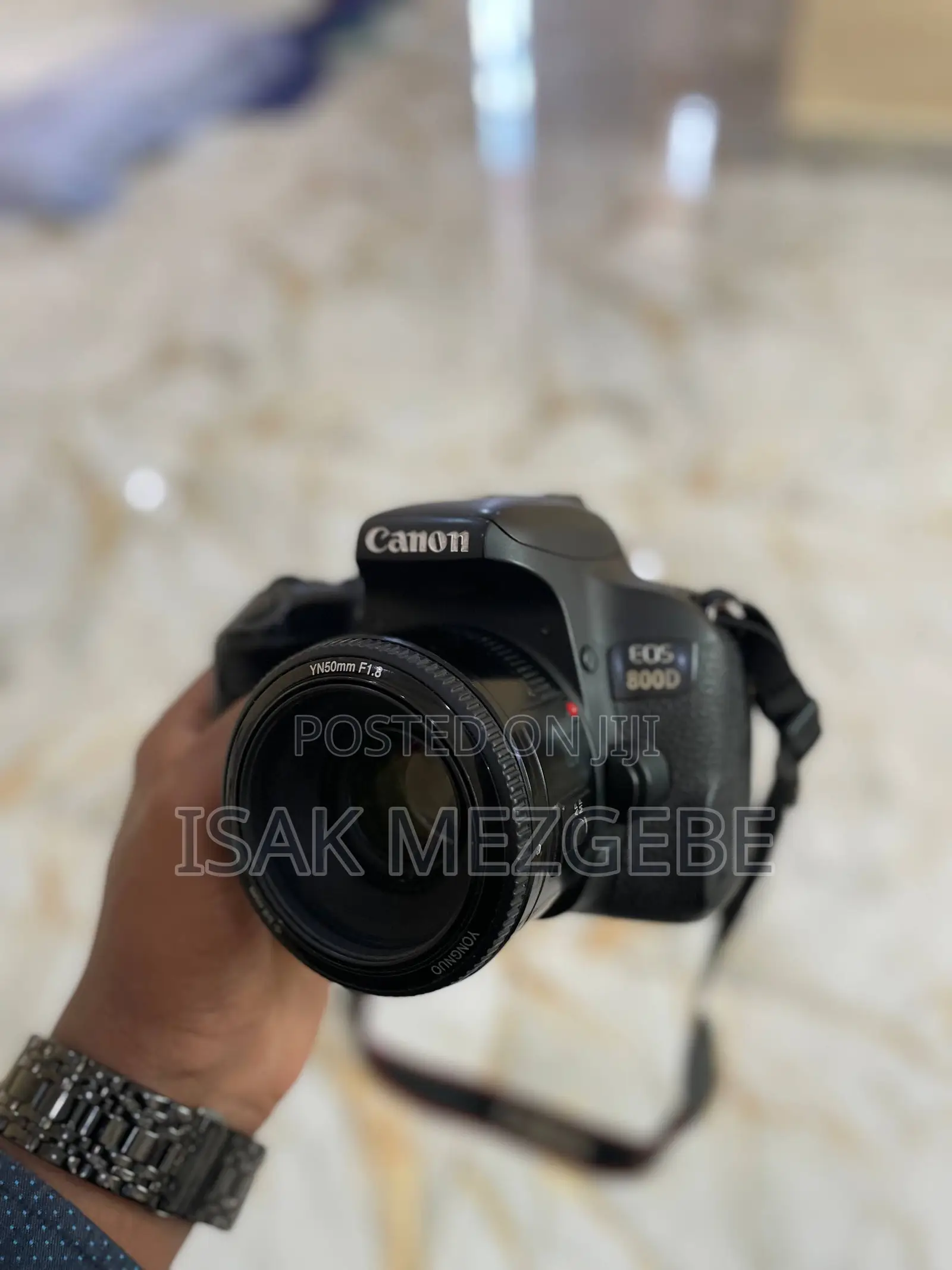 Canon 800d