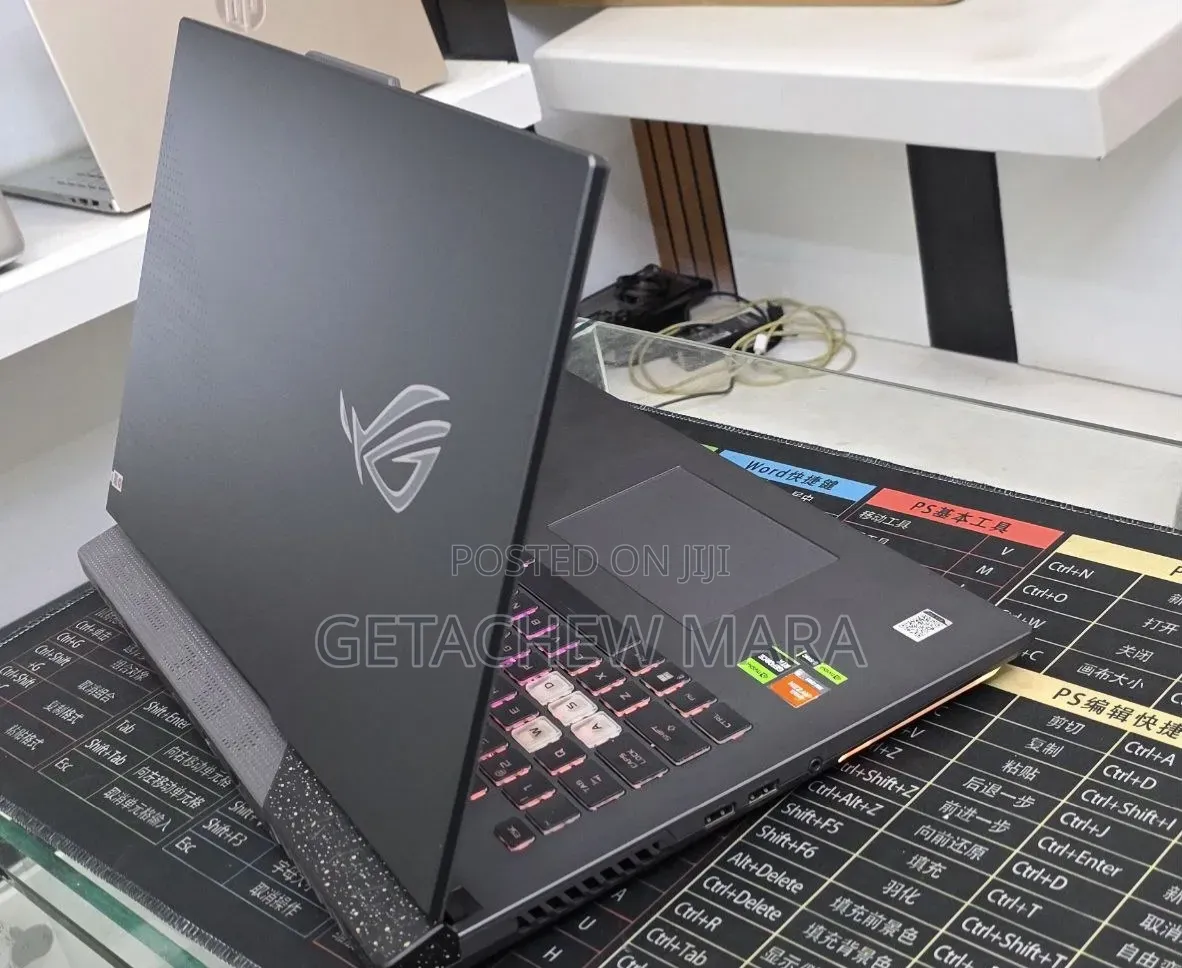 New Laptop Asus ROG Strix G15 16GB AMD Ryzen 9 SSD 1T