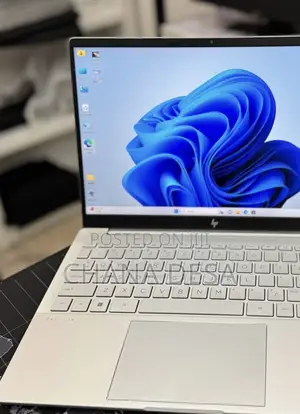 New Laptop HP 16GB Intel Core i5 SSD 1T