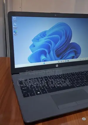New Laptop HP 250 G7 8GB Intel Core i7 SSD 256GB